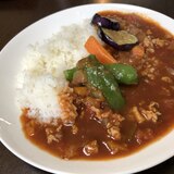 野菜たっぷりトマトハヤシ